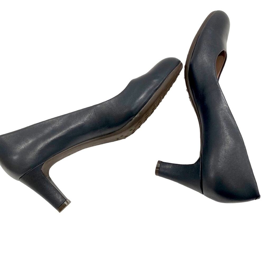 Easy Spirit 9 Narrow Pumps Low Heel Mid 9N Comfort Leather Classic Blue Neoma